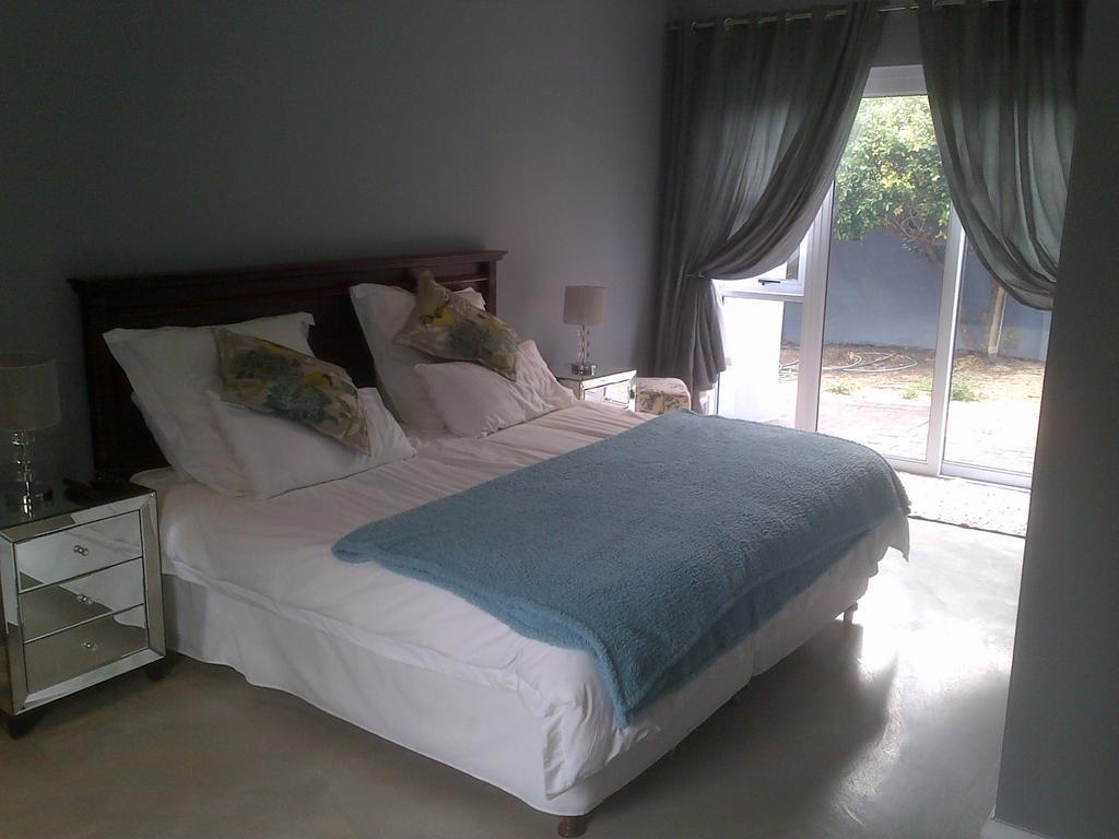 Garden Gate Guest House Port Elizabeth Phòng bức ảnh